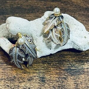 Vintage Damascene Leaf Clip-on Earrings